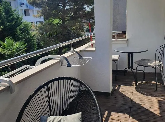 Apartman - 50 Meters From Sea *